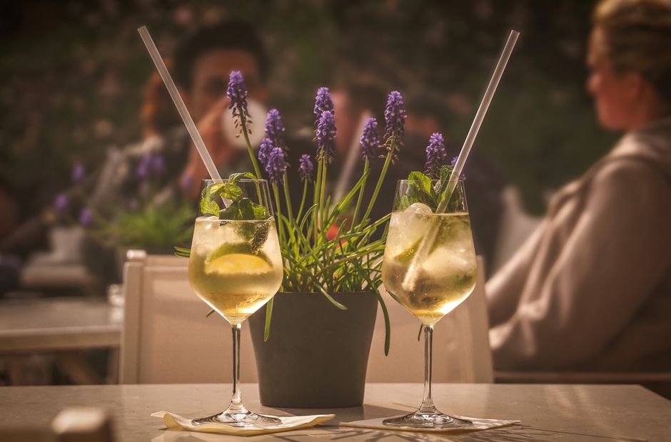Aperitifdrinkar – vad du serverar före maten och varför